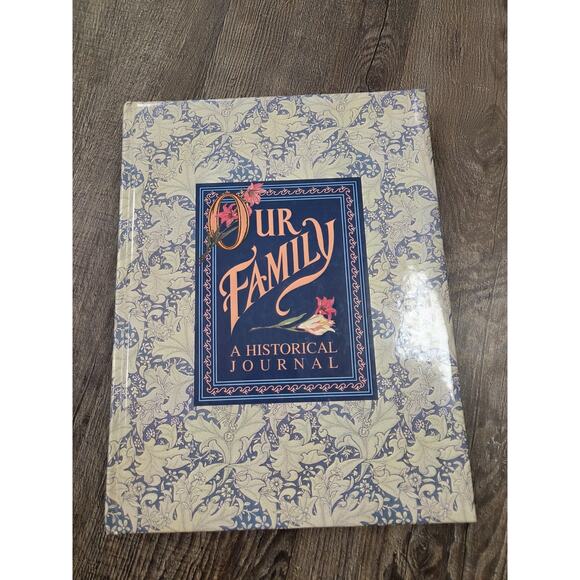 Our Family A Historical Journal Vintage 1990s Hardback Record by Thomas Nelson - Picture 1 of 7